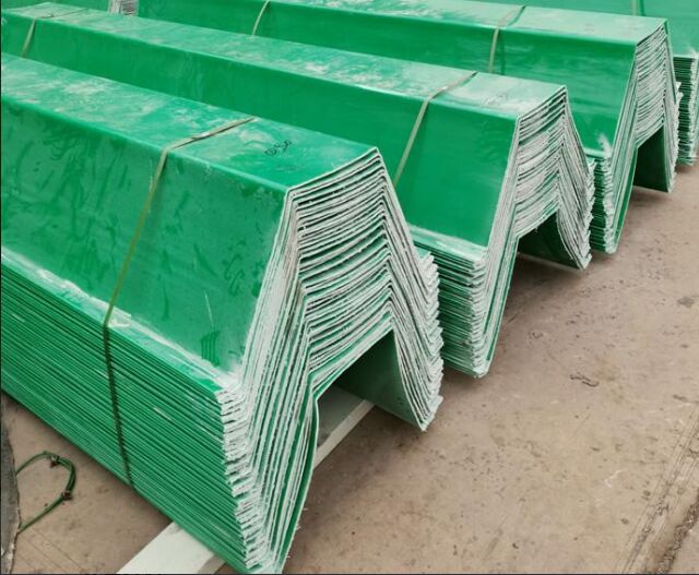 玻璃鋼水槽生產(chǎn)設(shè)備